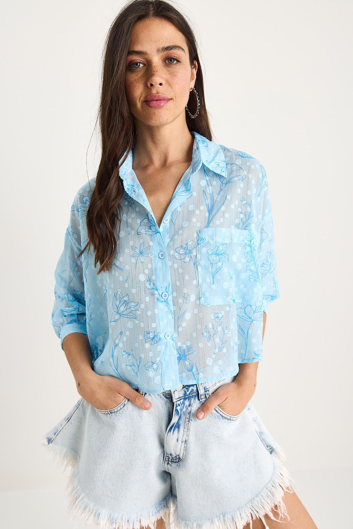 Blue‎ Shirt