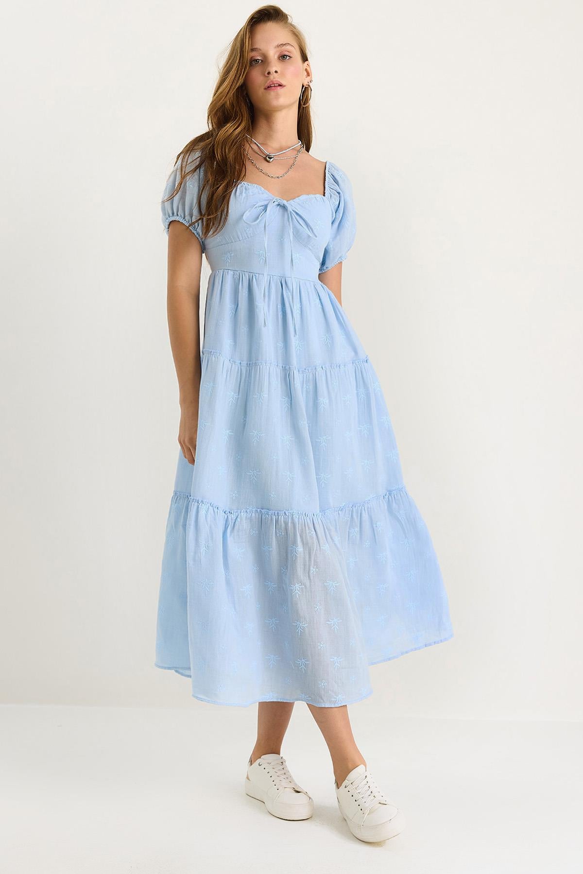 Blue‎ Dress