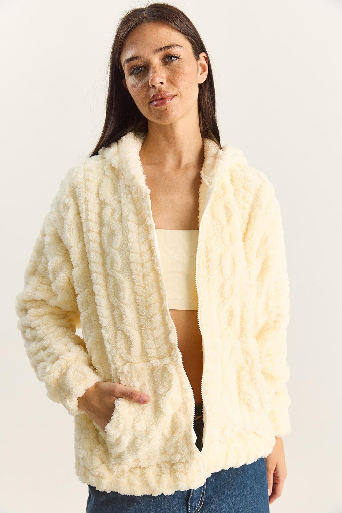 Women's Self-Patterned Plush Hooded Cardigan with Pocket Detail and Zipper Closure 4116 60283844 - Cream