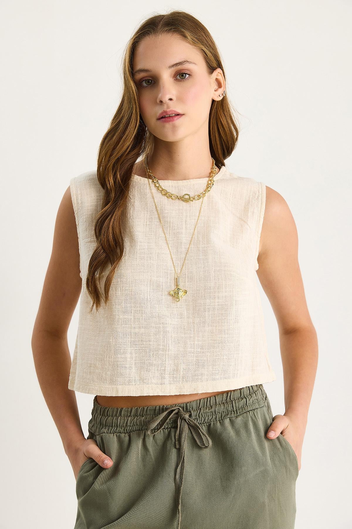 Cream‎ Blouse