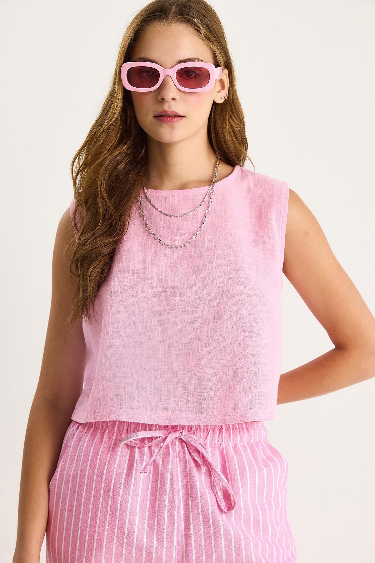 Pink‎ Blouse
