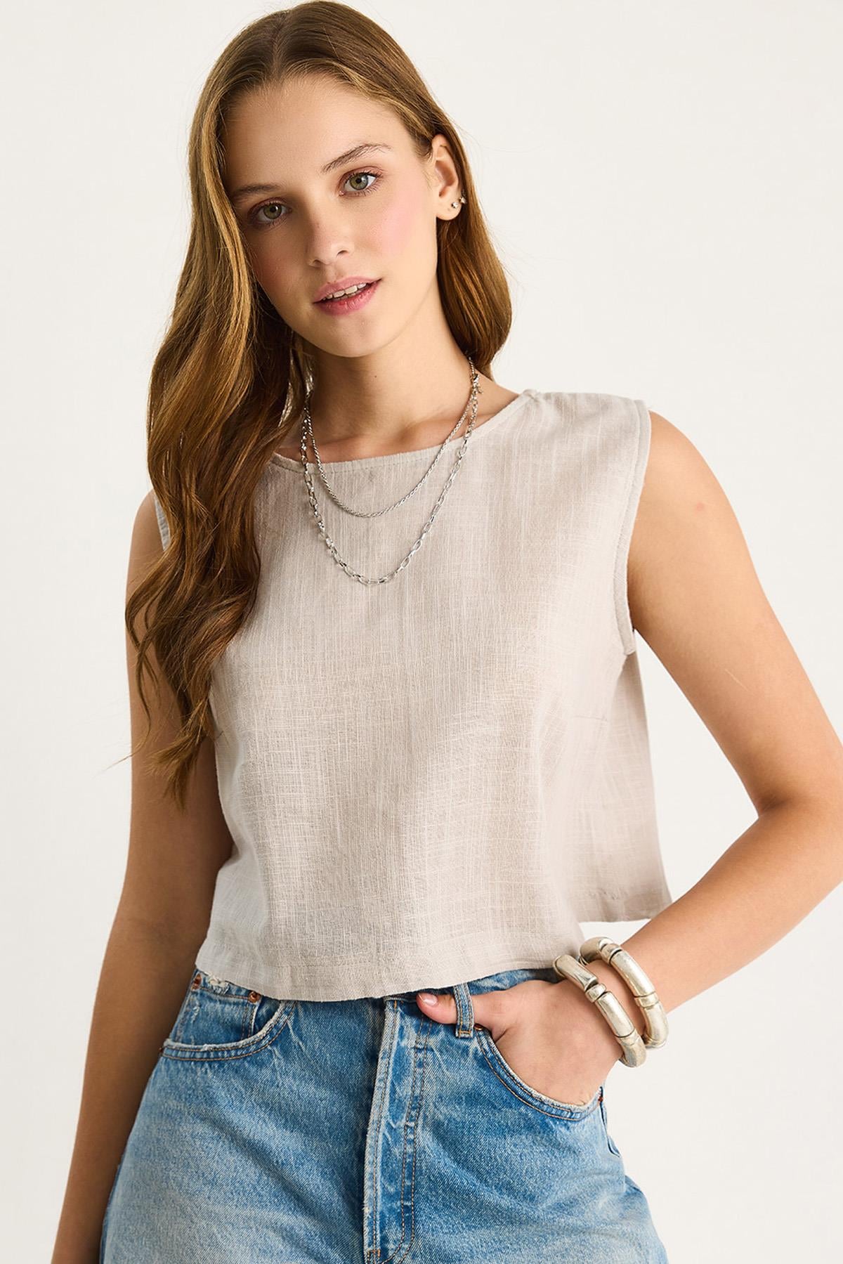 Grey‎ Blouse