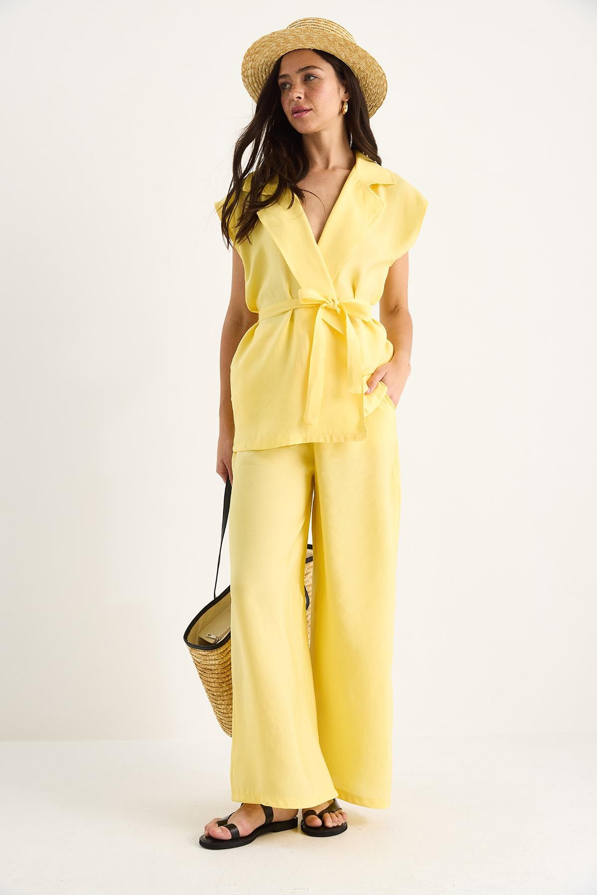 Yellow‎ Outfit Set