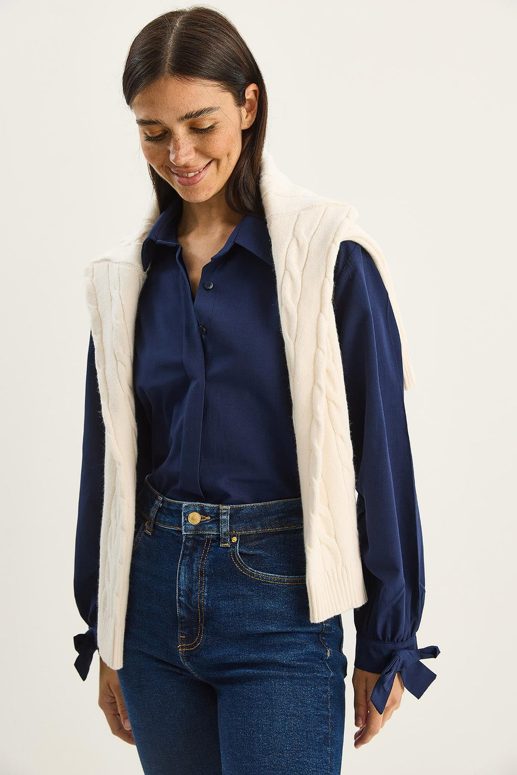 Blue‎ Shirt
