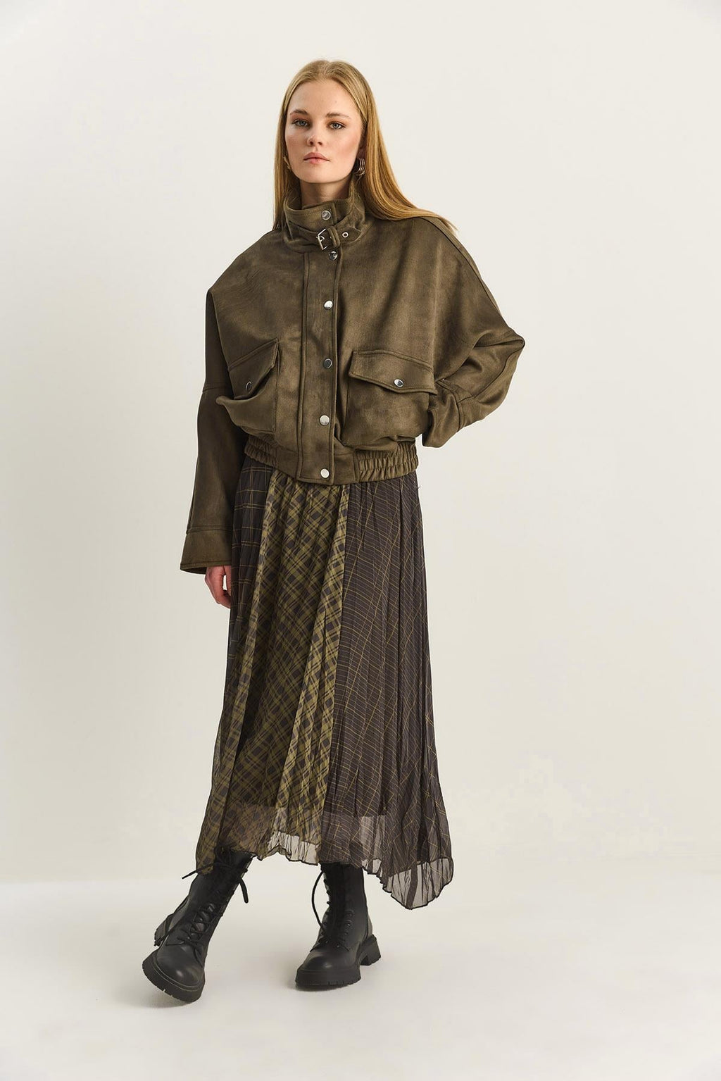 Green‎ Skirt