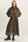 Green‎ Skirt