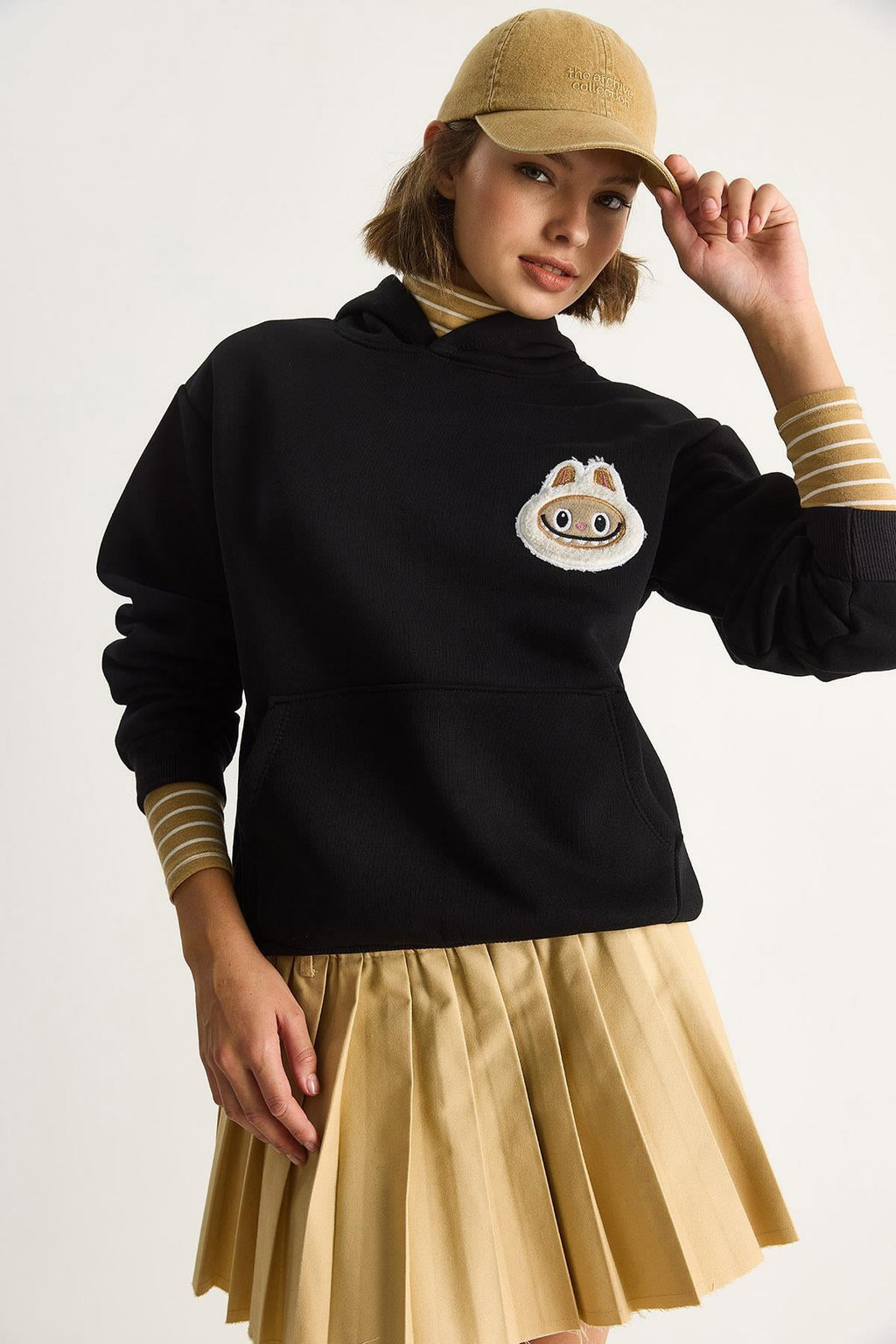 Black‎ T-Shirt