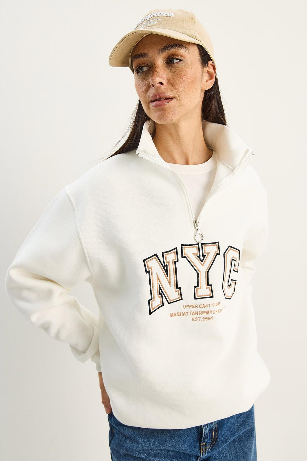 White‎ T-Shirt