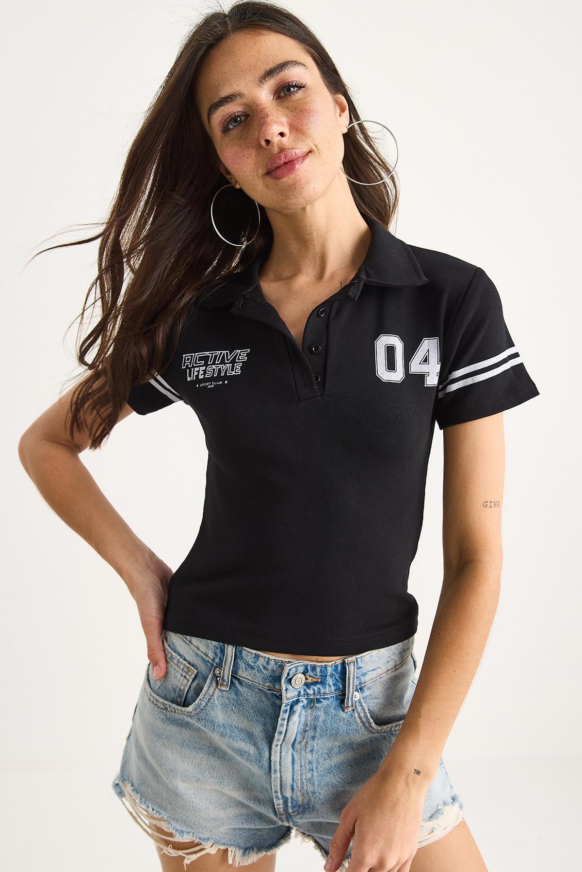 Black‎ T-Shirt