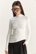 White‎ Blouse
