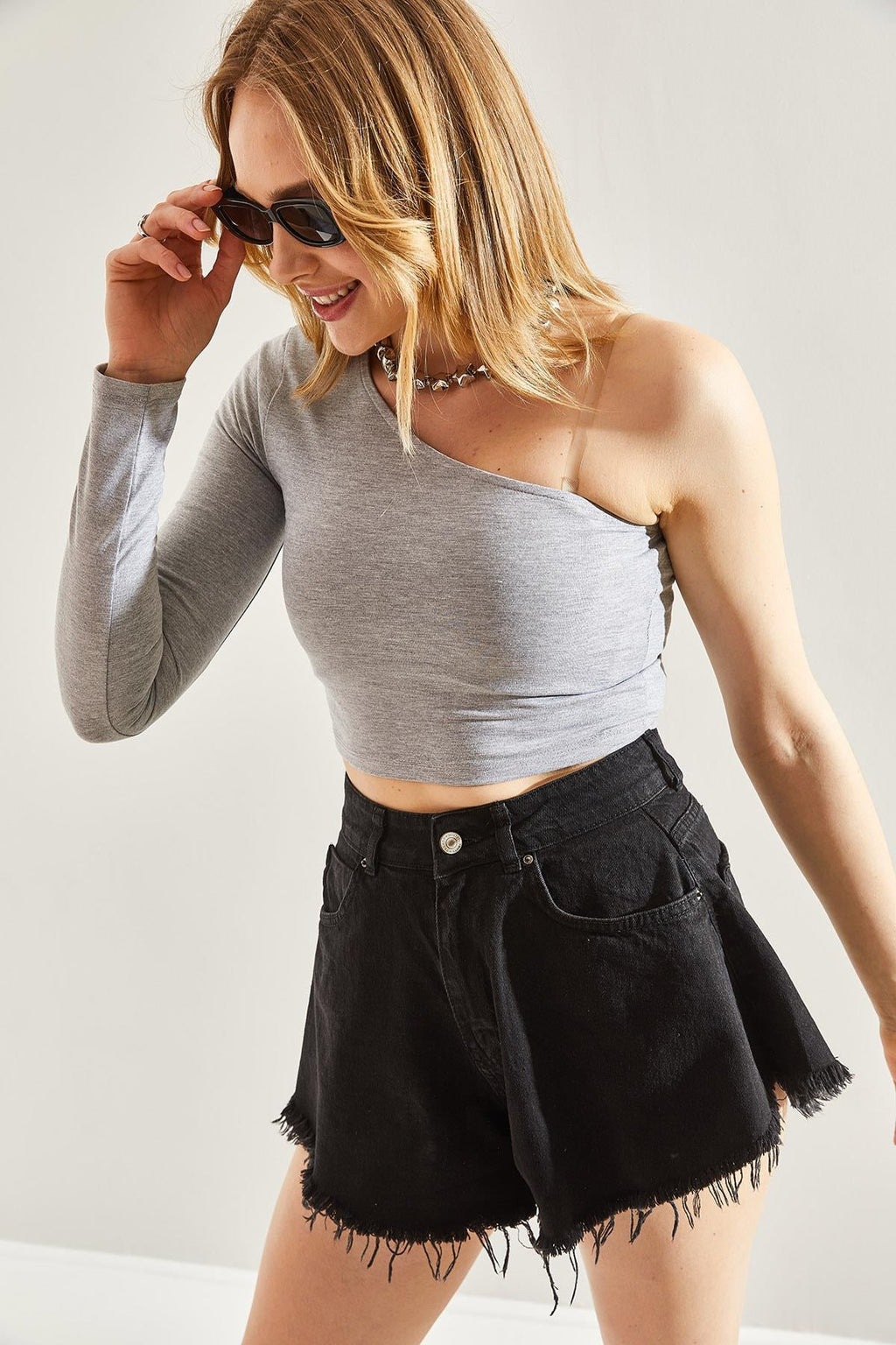 Grey‎ Blouse