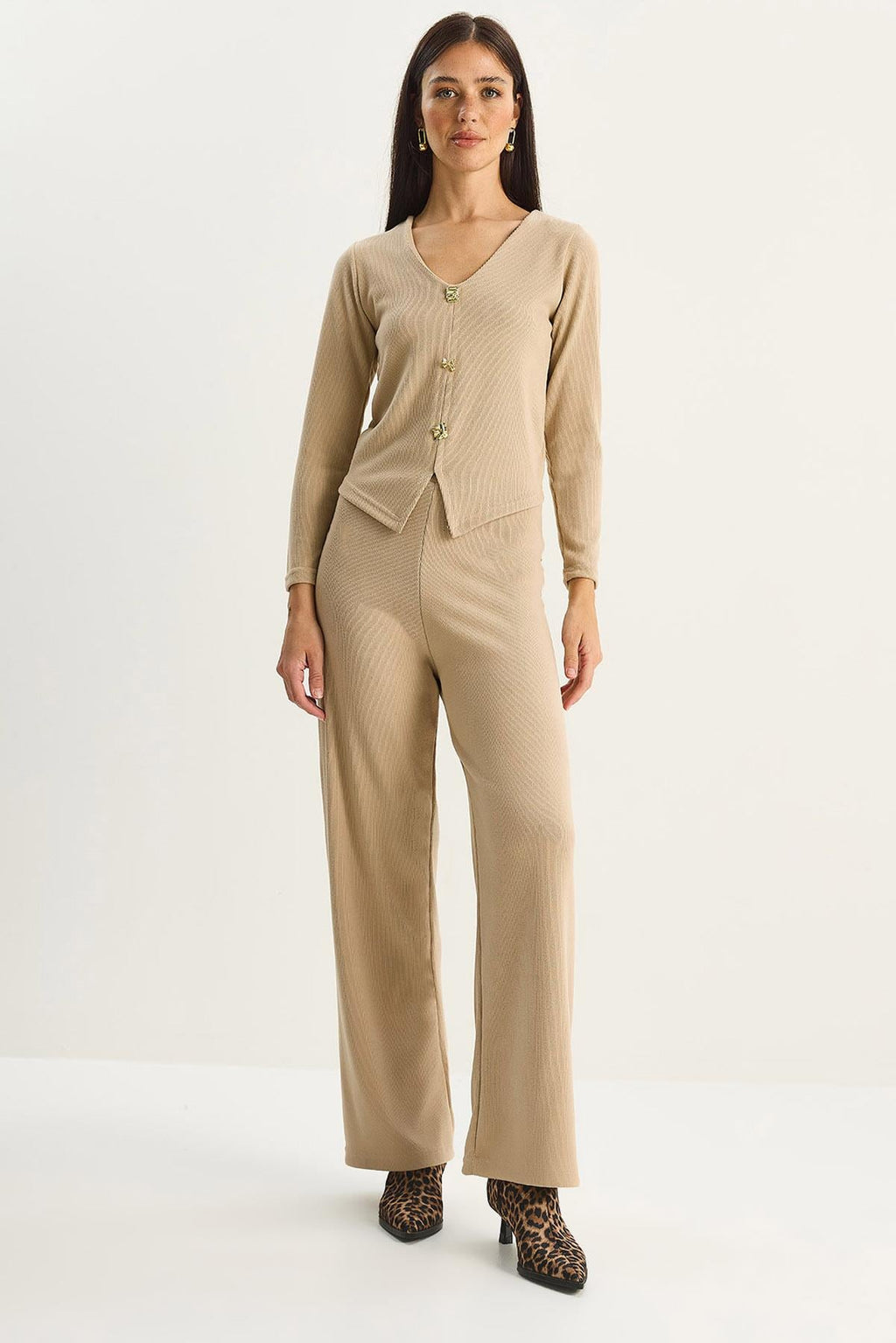 Beige‎ Outfit Set