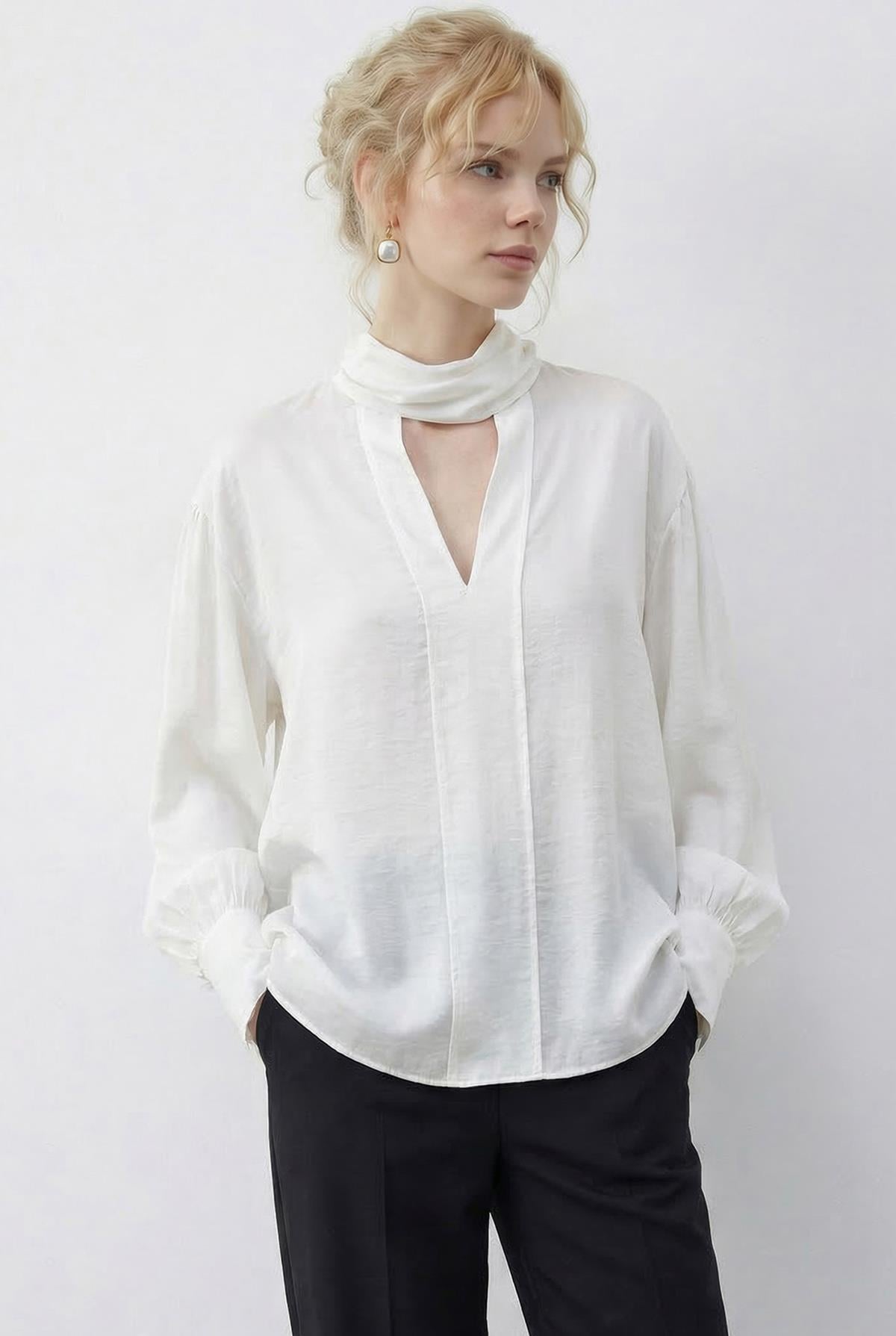 Women's Blouse with Neckline Detail 8101 60286018 - White