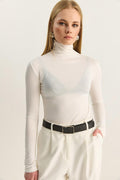 White‎ Blouse