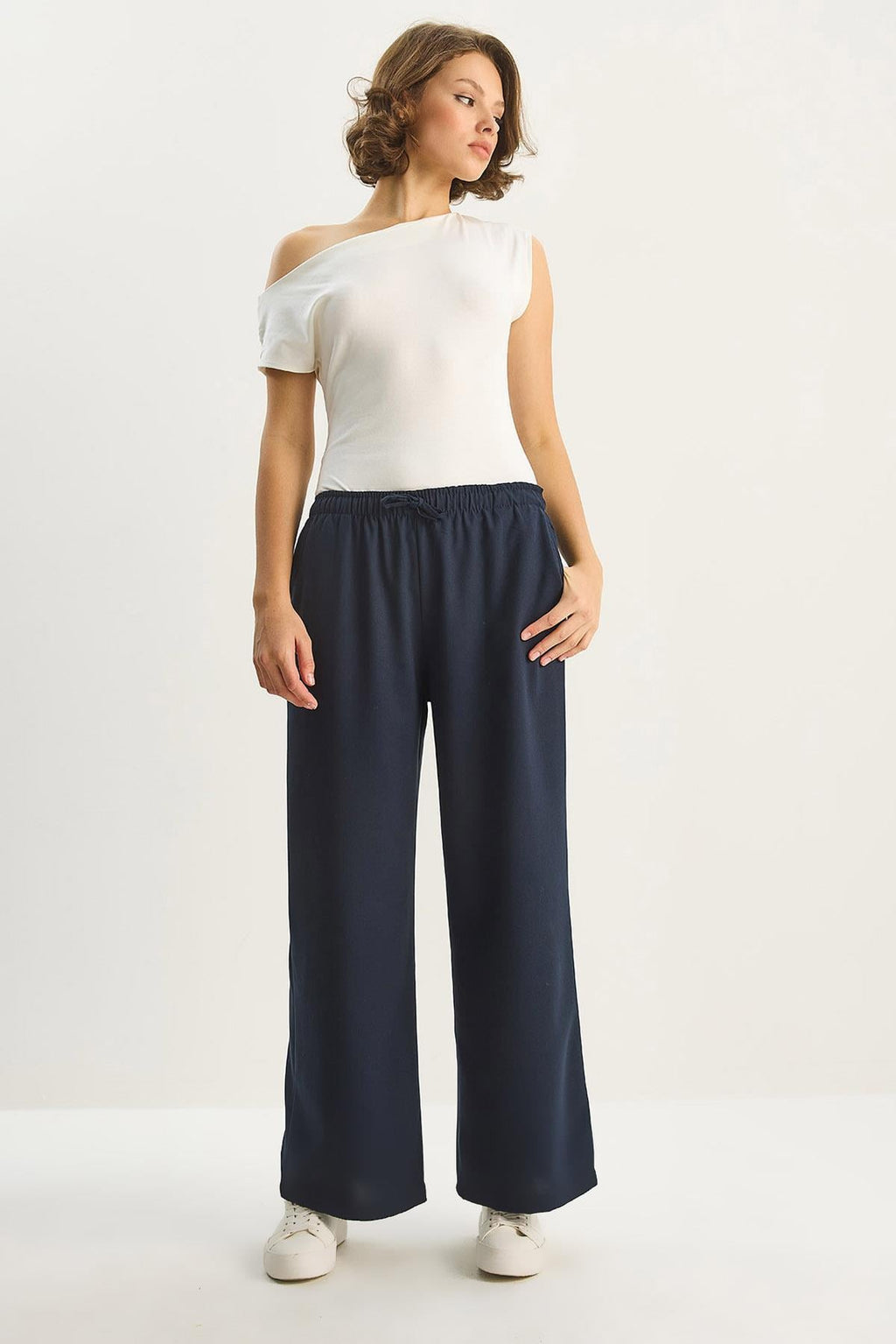 Blue‎ Pants