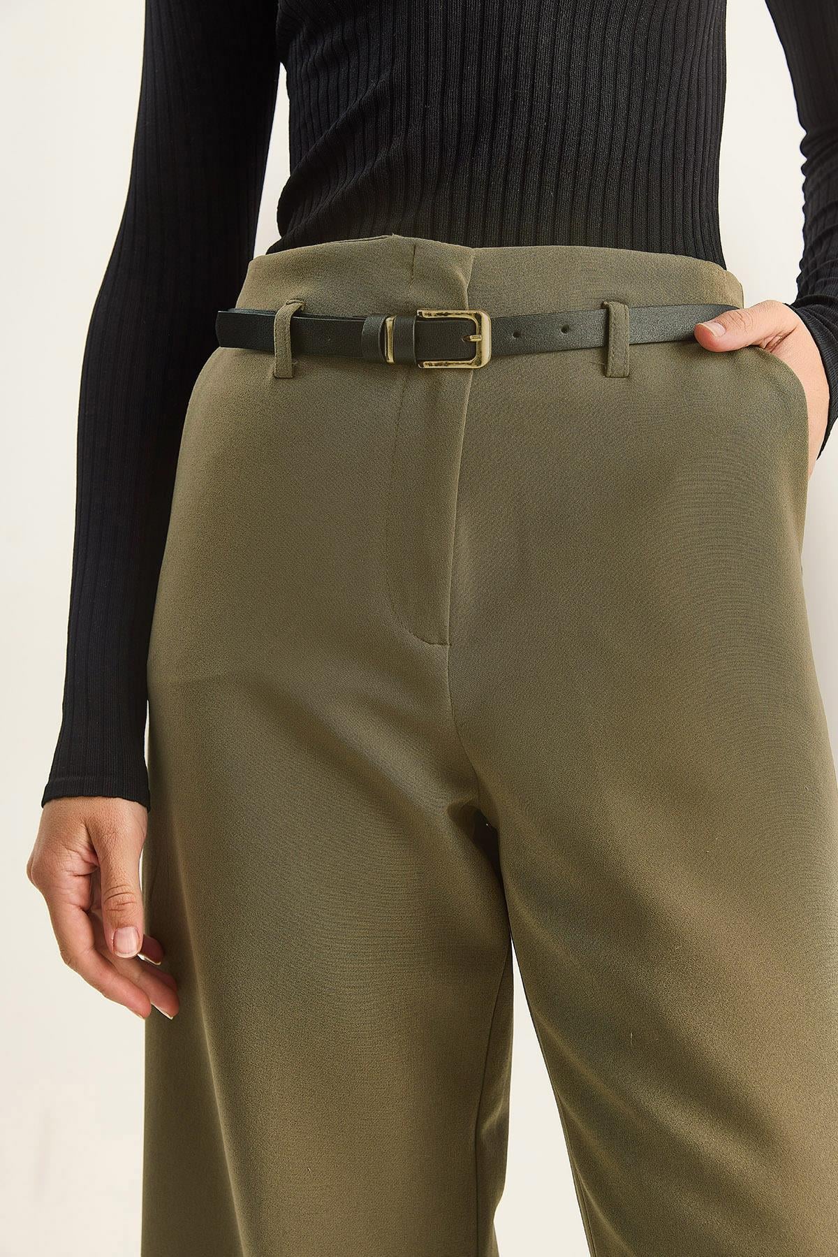 Green‎ Pants - 57015