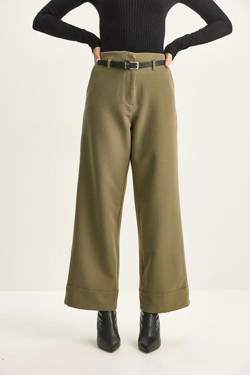 Green‎ Pants - 57015
