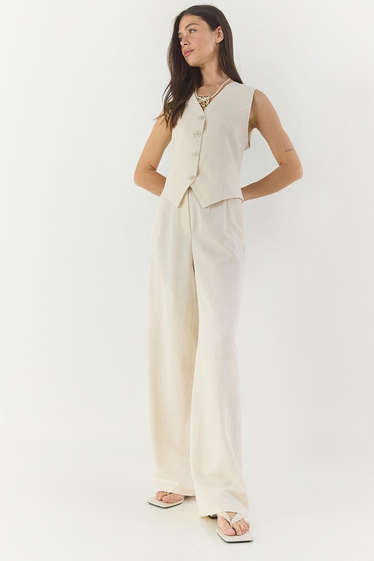 Beige‎ Outfit Set