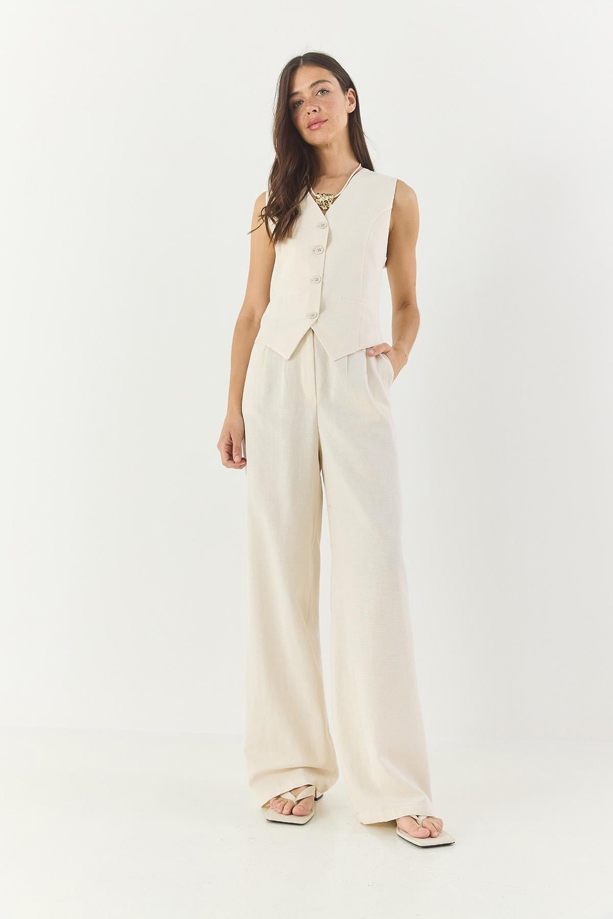 Beige‎ Outfit Set