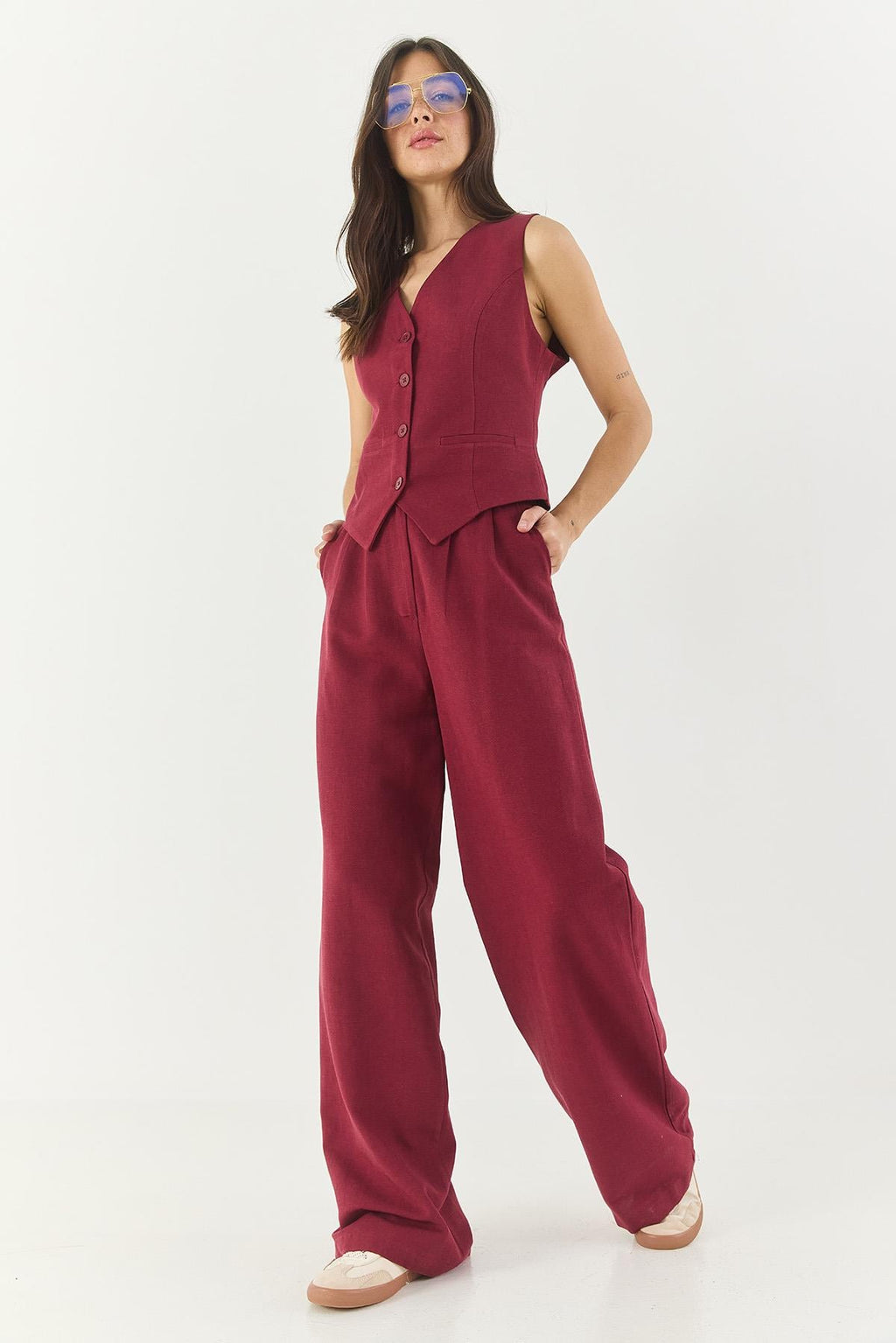 Red‎ Outfit Set