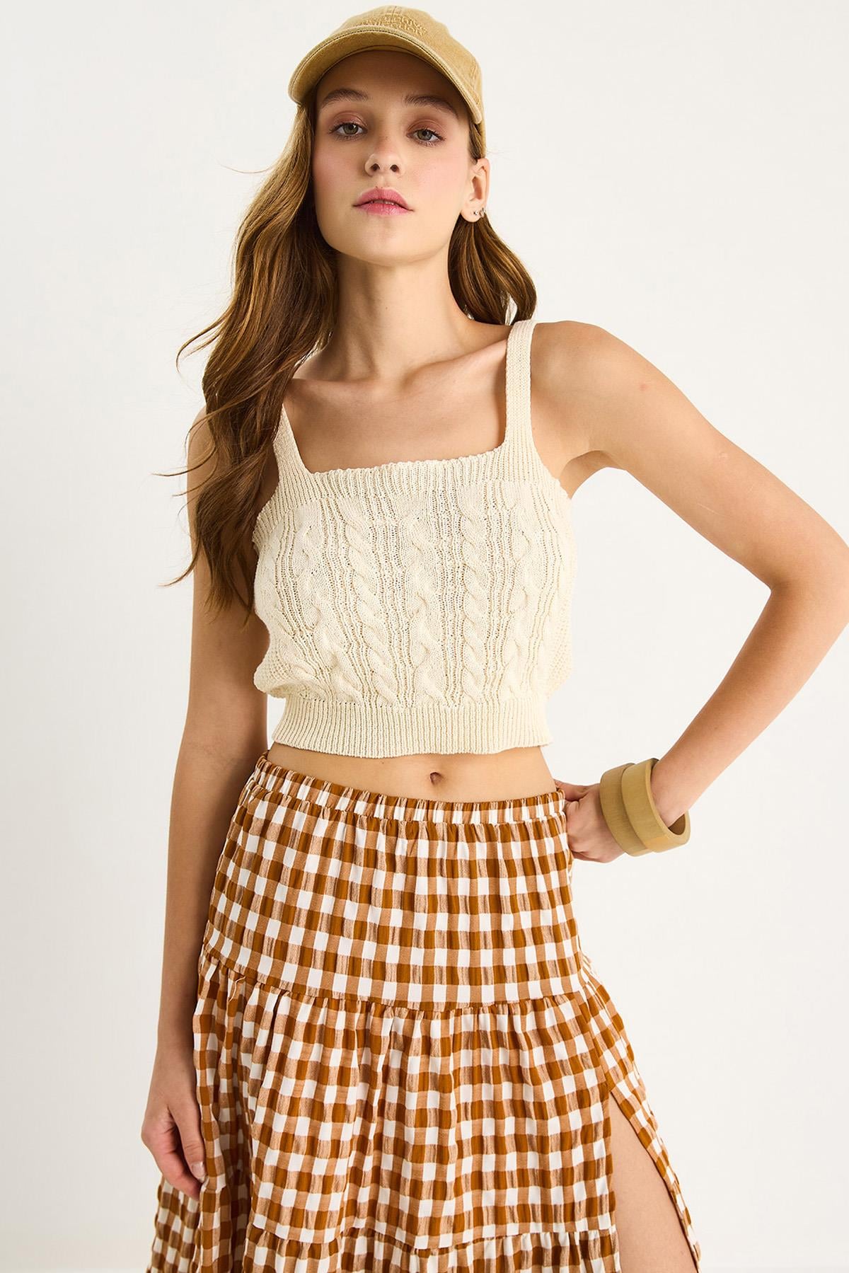 Cream‎ Blouse