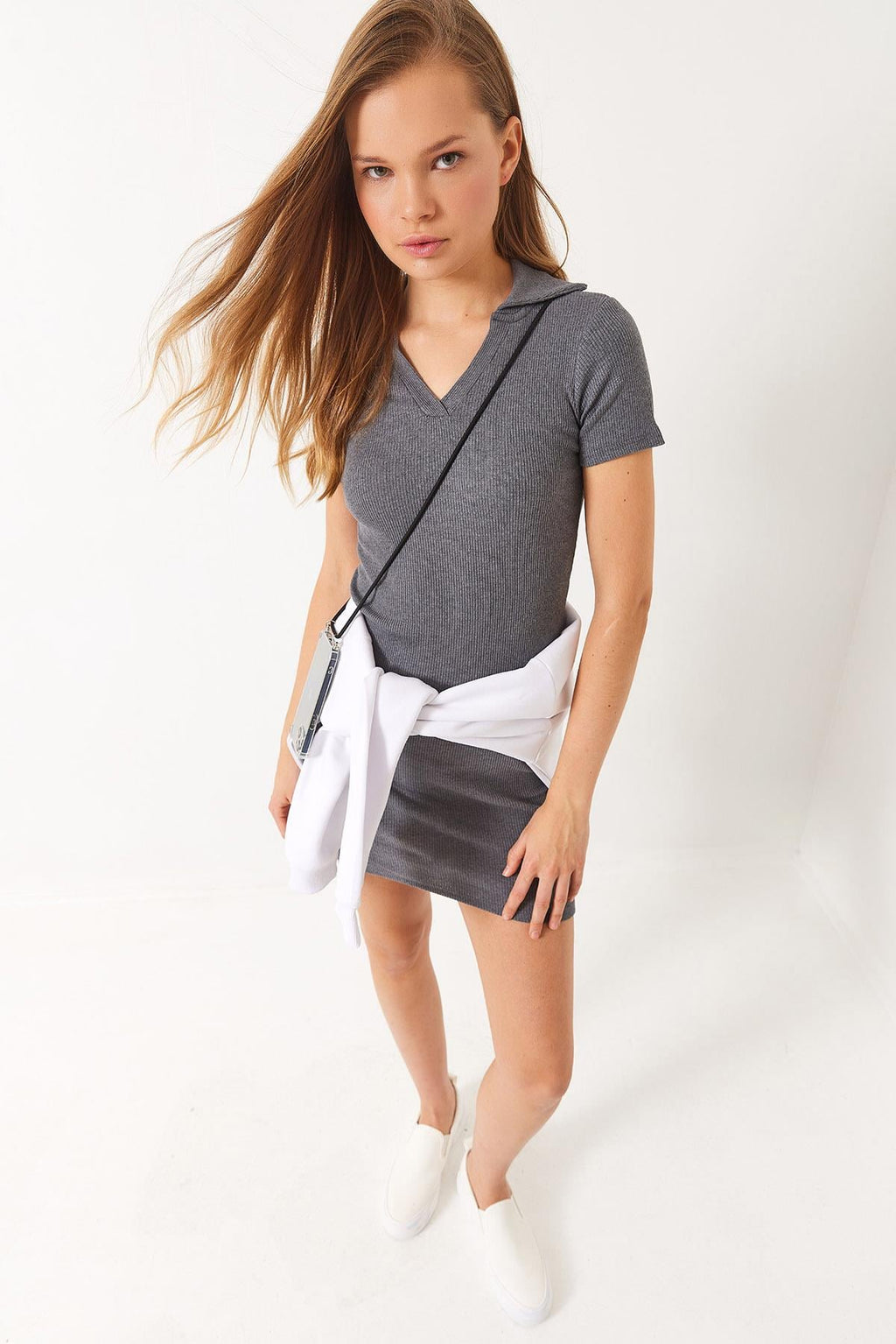 Grey‎ Dress