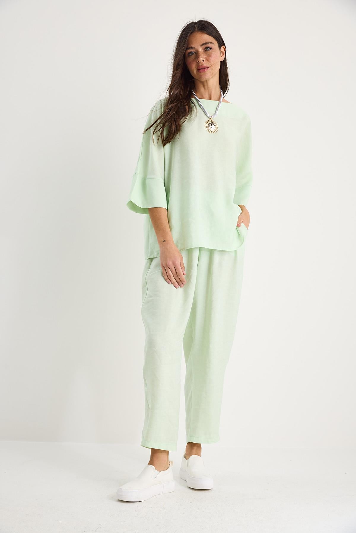 Green‎ Outfit Set