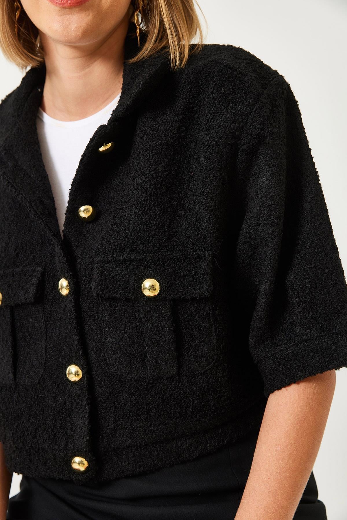 Black‎ Jacket
