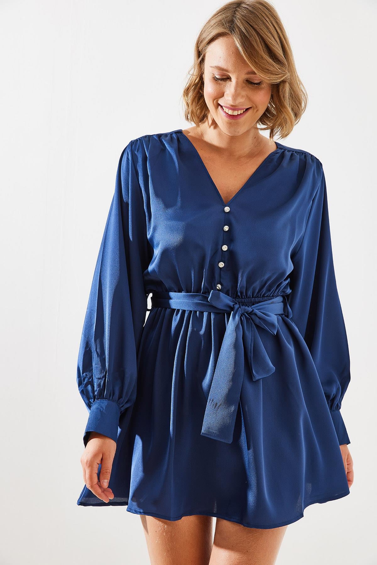 Blue‎ Dress