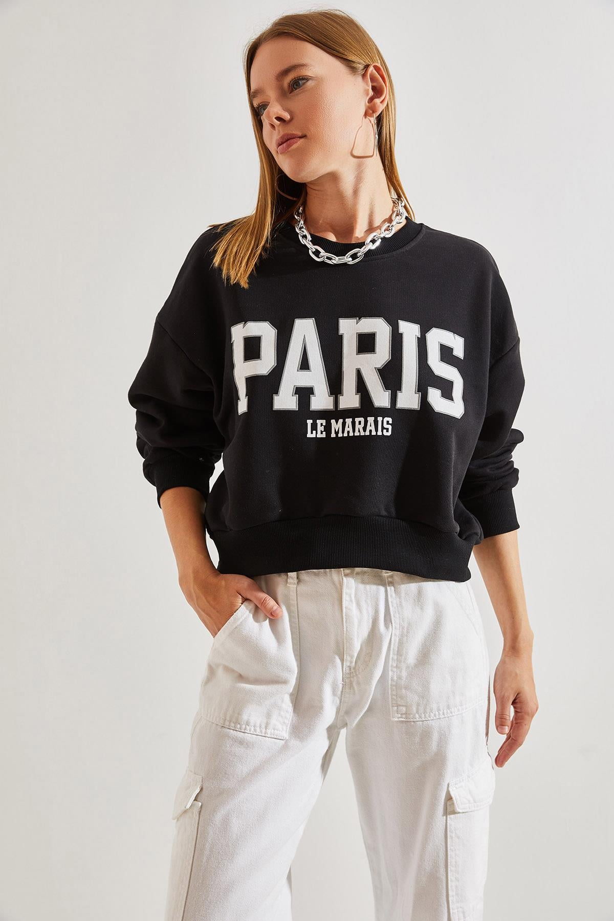 Black‎ T-Shirt
