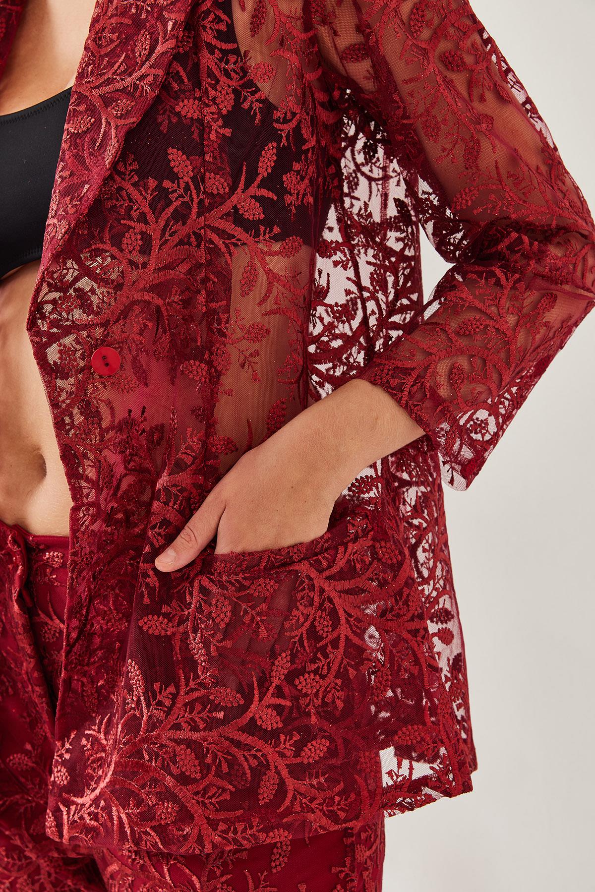 Red‎ Outfit Set
