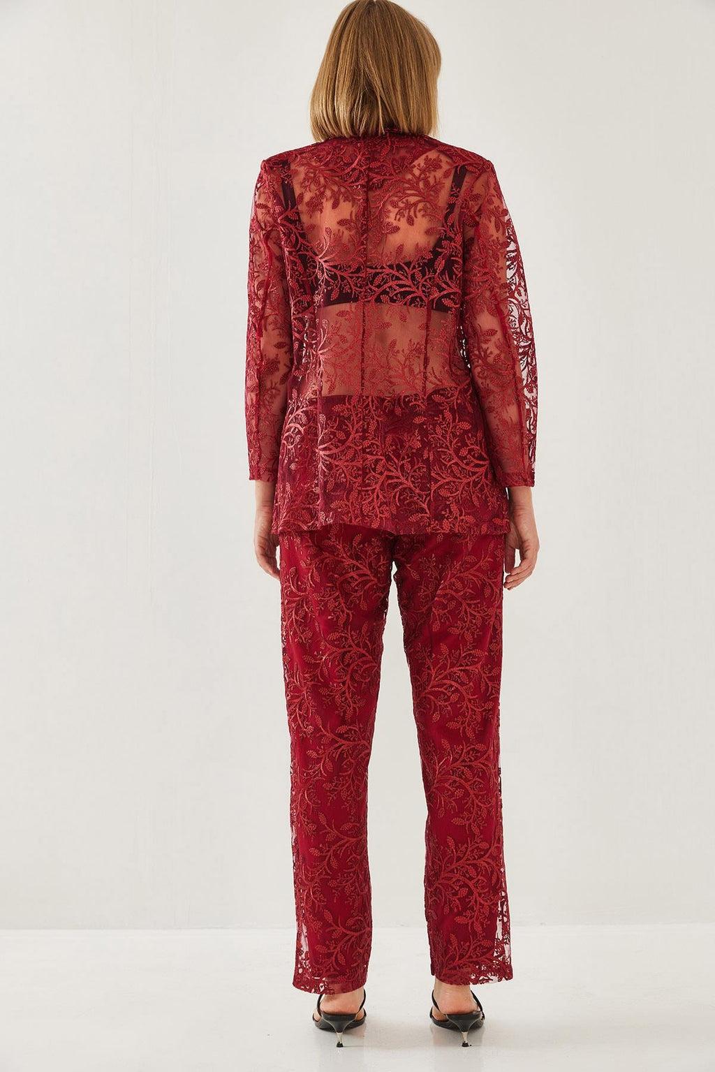 Red‎ Outfit Set