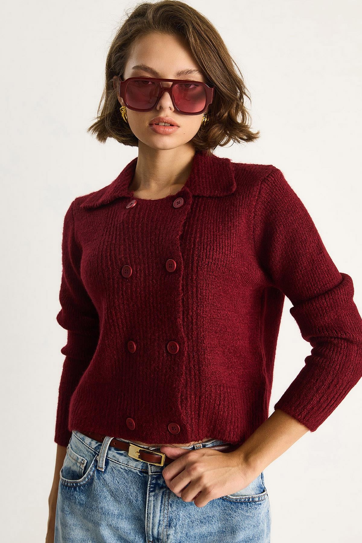 Red‎ Cardigan