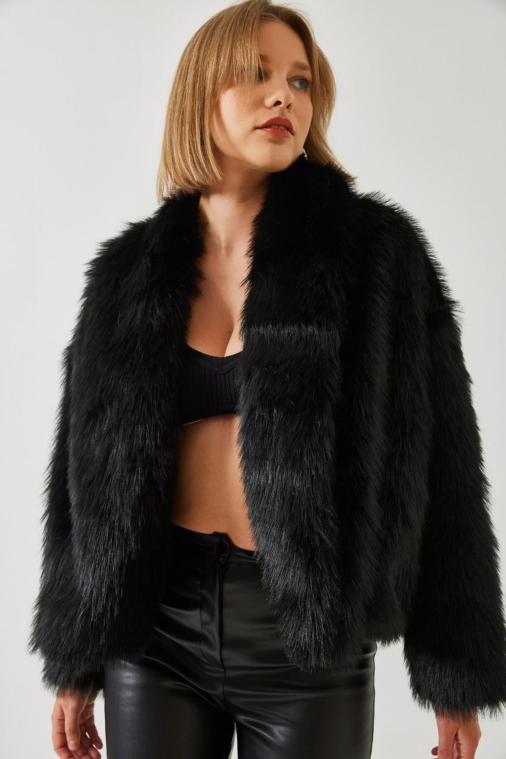 Black‎ Jacket