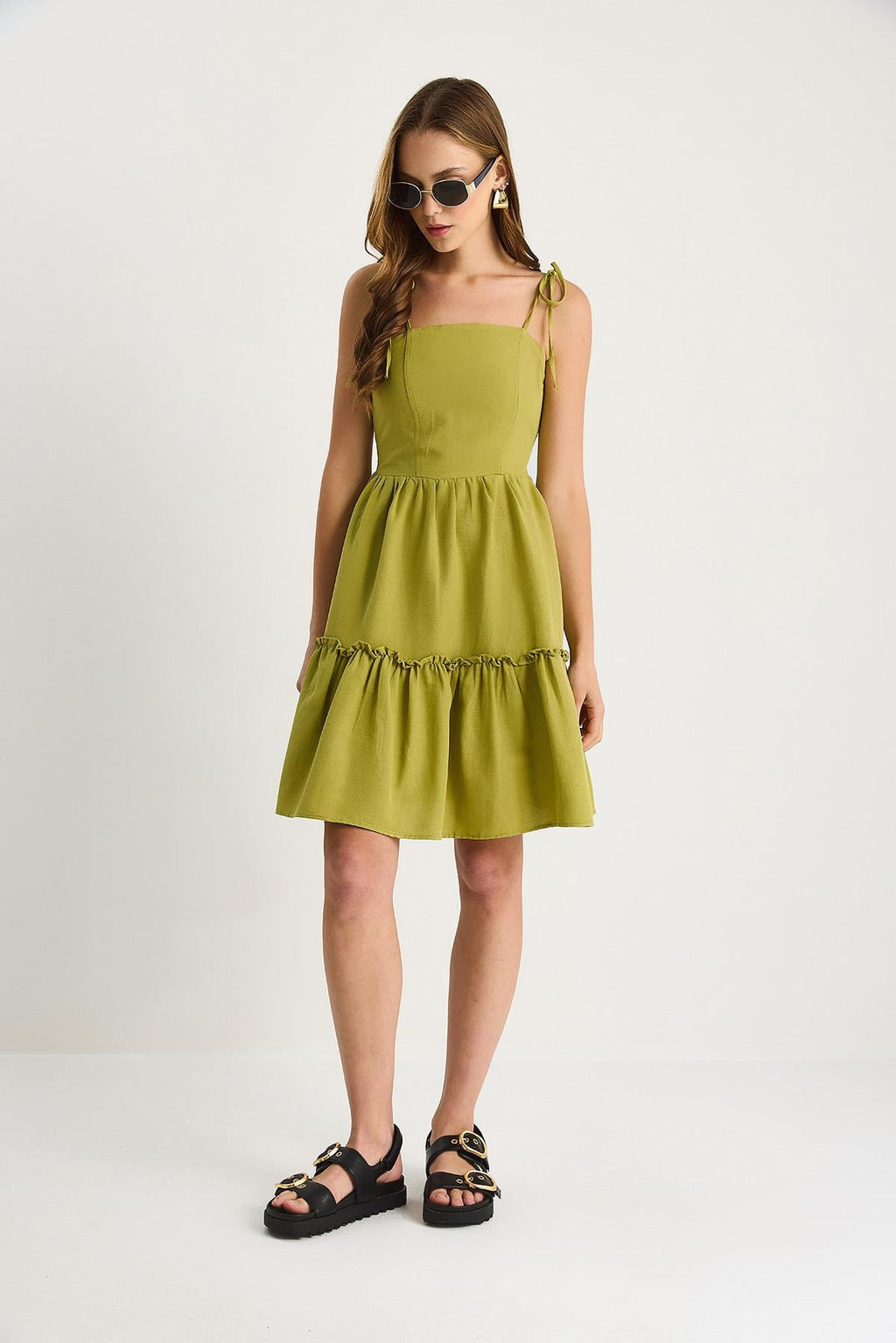 Green‎ Dress