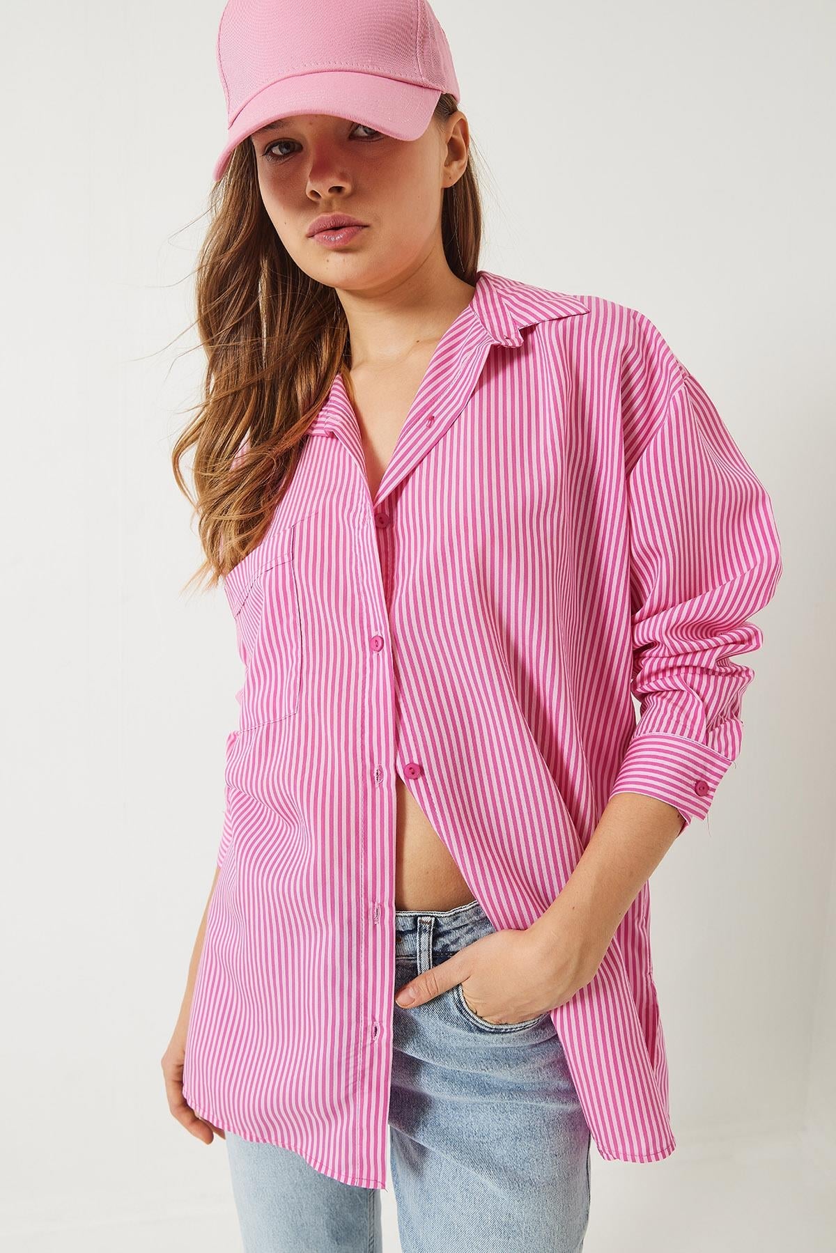 Pink‎ Shirt