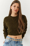 Green‎ Sweater