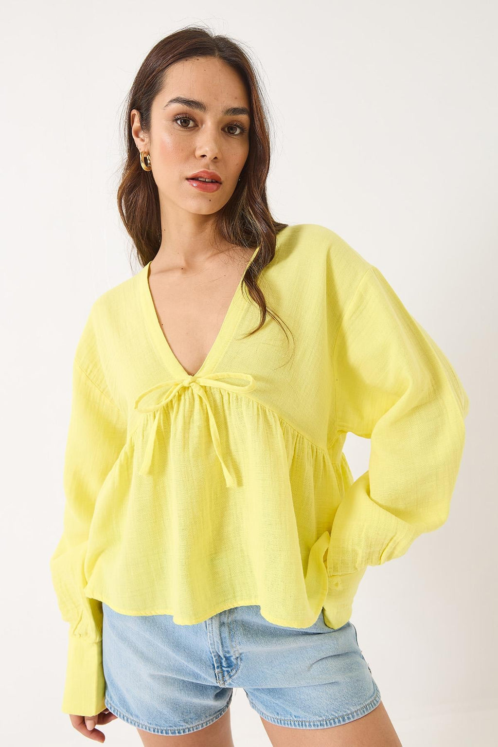 Yellow‎ Blouse