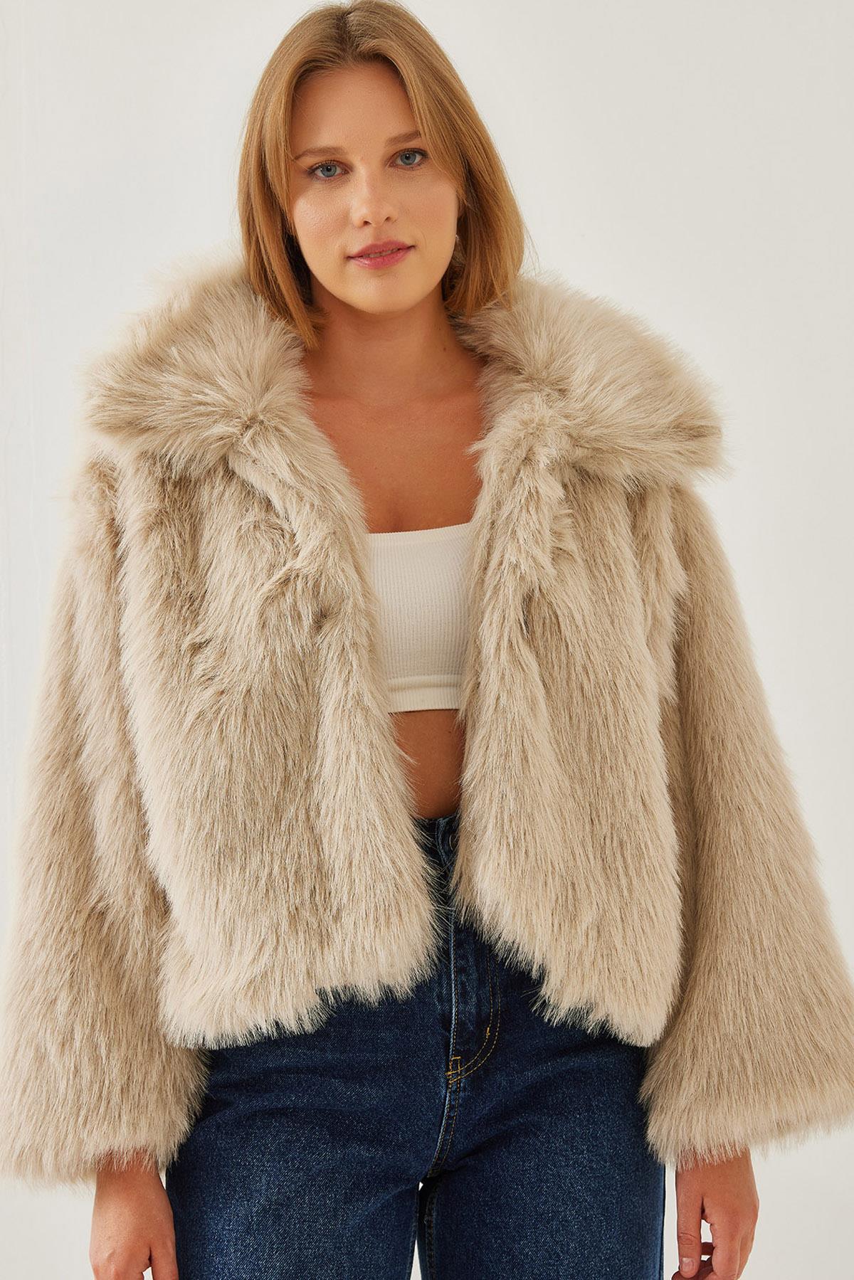 Beige‎ Jacket