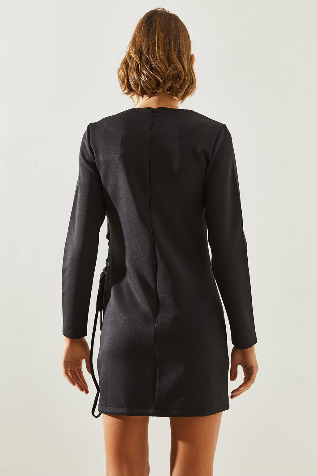 Black‎ Dress