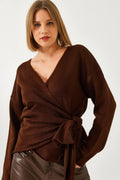 Brown‎ Sweater